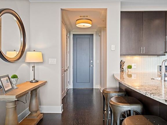 5th image of 3630 Peachtree Rd NE Unit 1909