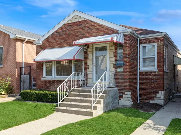 3523 N Pioneer Ave, Chicago, IL 60634