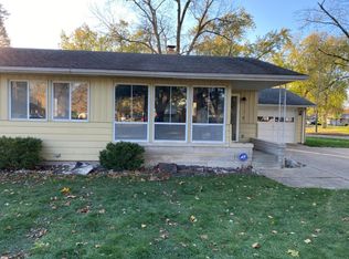 1303 S Mill St, Pontiac, IL 61764