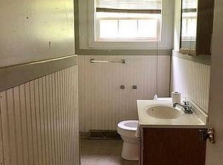 725 Jeter St, Edgefield, SC 29824