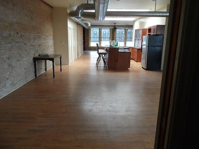 1st image of 111 S Santa Fe Ave #B