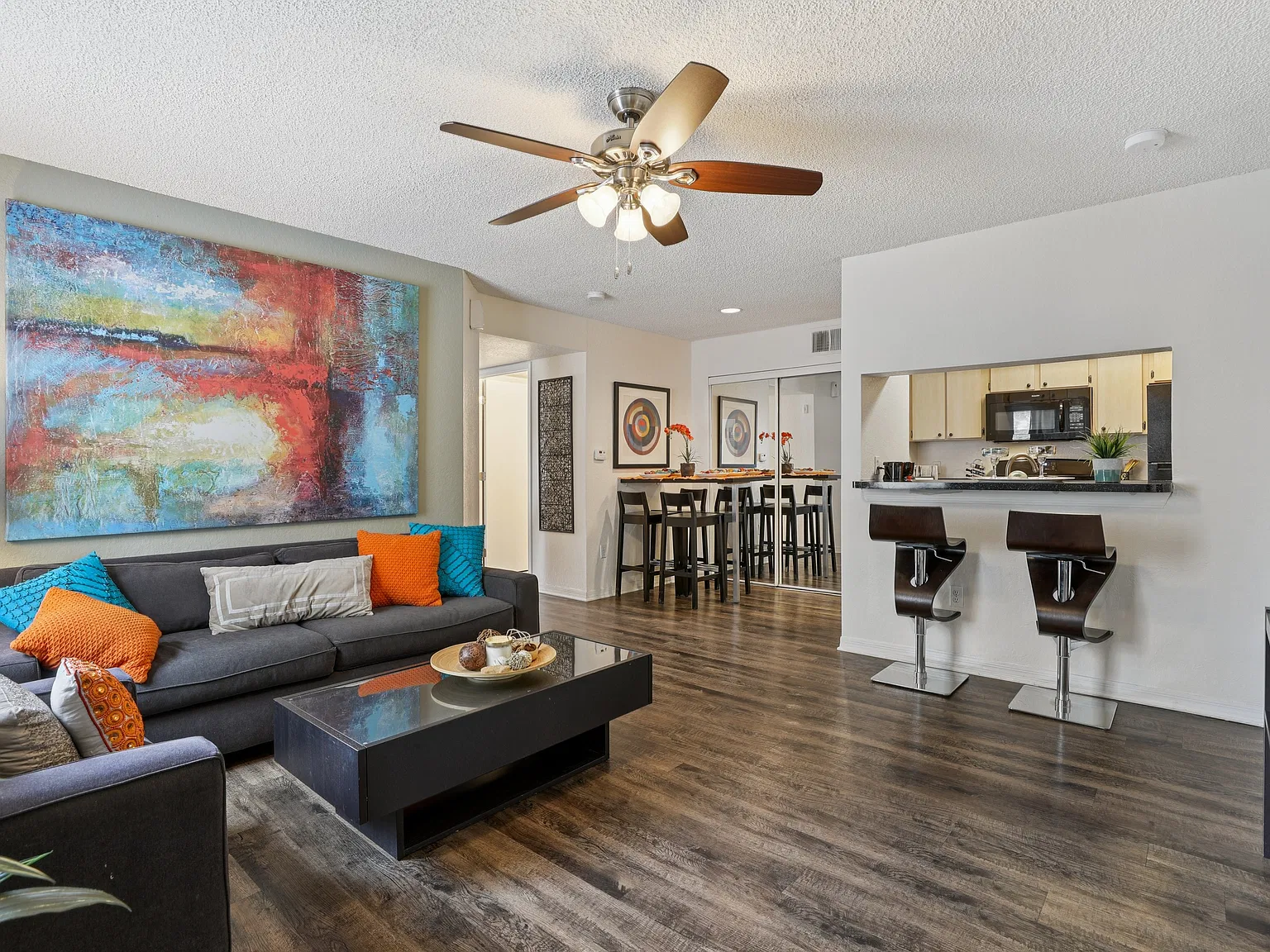 University Park Apartments — Photo 2