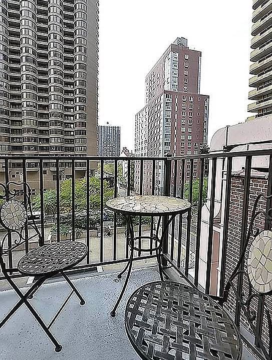 1st image of 322 E 39th St APT 8B