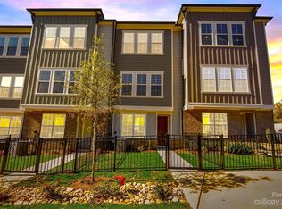 2033 Summey Ave, Charlotte, NC 28205