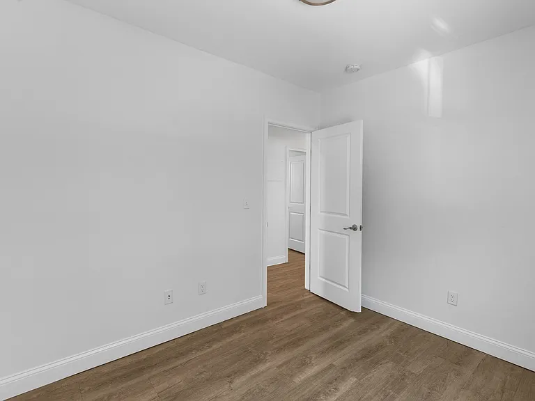 10 Trenton St #12 — Photo 9