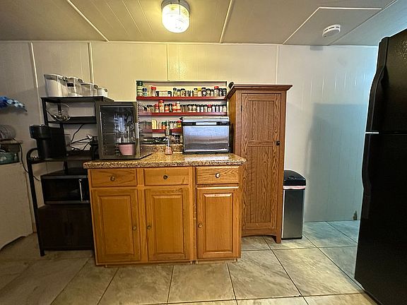 3rd image of 9740 Cedar St #23