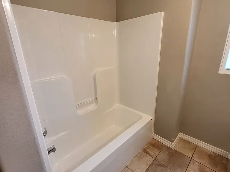 801 S Harlem — Photo 13