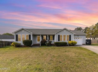 107 Bishop Ln, Dunn, NC 28334