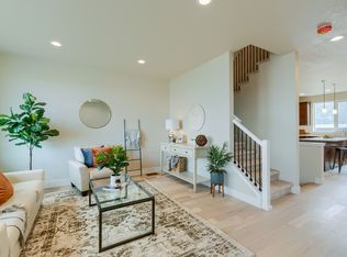 1121 Little Branch Ln, Berthoud, CO 80513