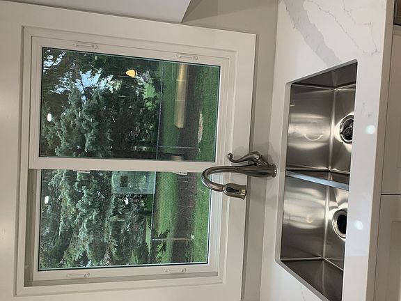 3rd image of 507 S Marina Dr