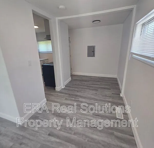 1265 Elderwood Ave — Photo 8