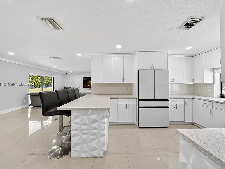 11951 SW 120th Ter — Photo 18