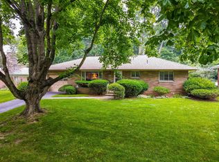 262 Ceramic Dr, Columbus, OH 43214