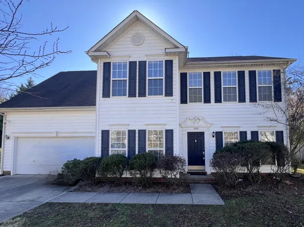 13231 Salvo Dr, Matthews, NC 28105