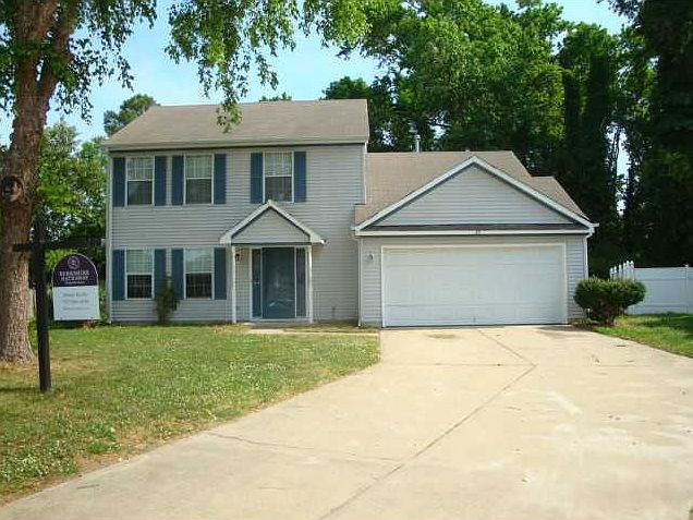1st image of 27 Northcutt Dr
