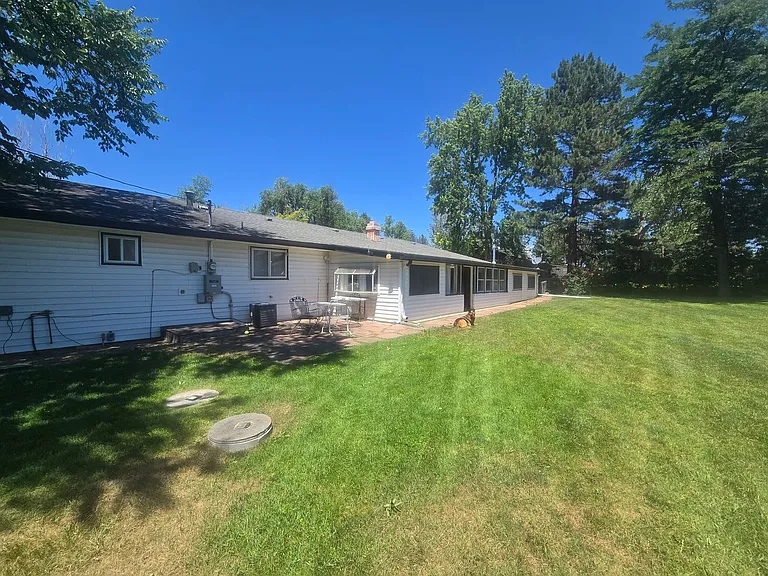 3520 Kenyon Dr — Photo 11