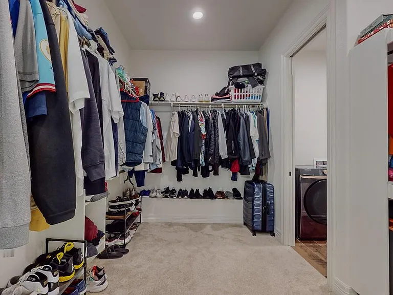 112 Pindo Palm Dr — Photo 31