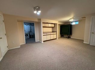 24742 Jamestowne Rd, Novi, MI 48375