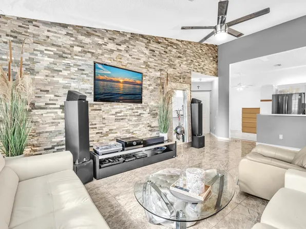 5395 Firenze Drive #O, Boynton Beach, FL 33437