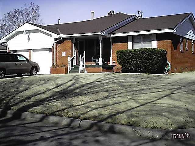 Home for Sale in Oklahoma City, Oklahoma $114,900
