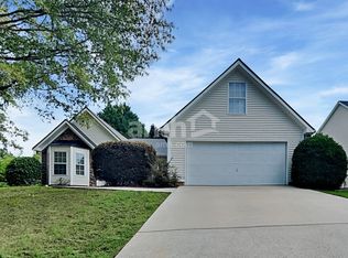 1135 Brighton Cove Trl, Lawrenceville, GA 30043