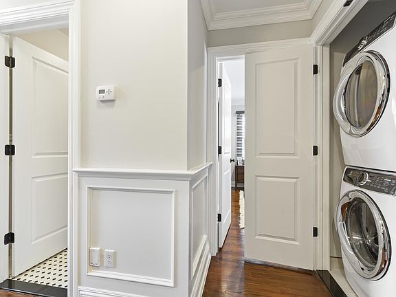 4th image of 410 Central Ave #4C
