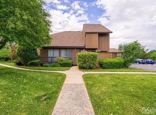 256 Kingsberry Dr, Somerset, NJ 08873