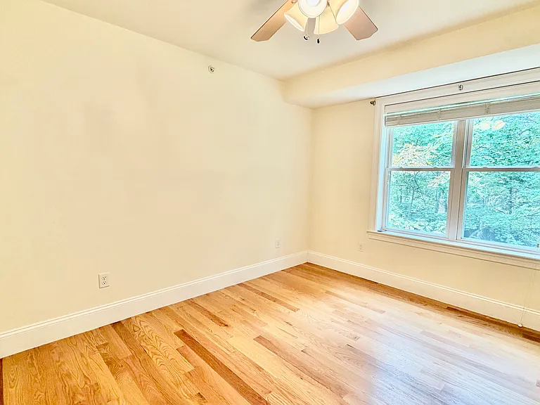 865 Lagrange St #4 — Photo 12