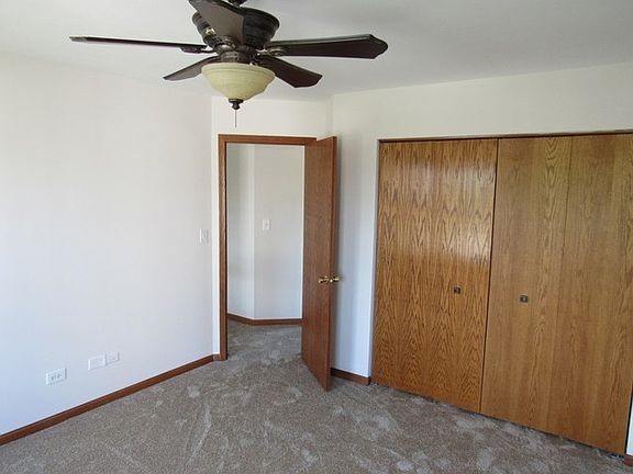 5th image of 1267 Lakewood Cir