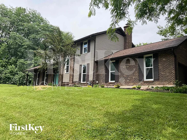 816 Broadview Dr — Photo 1