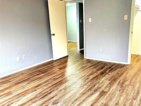 3rd image of 10555 Turtlewood Ct Unit 1205