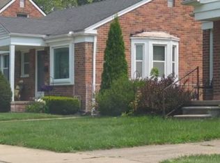 9954 Berwyn Ave, Redford, MI 48239