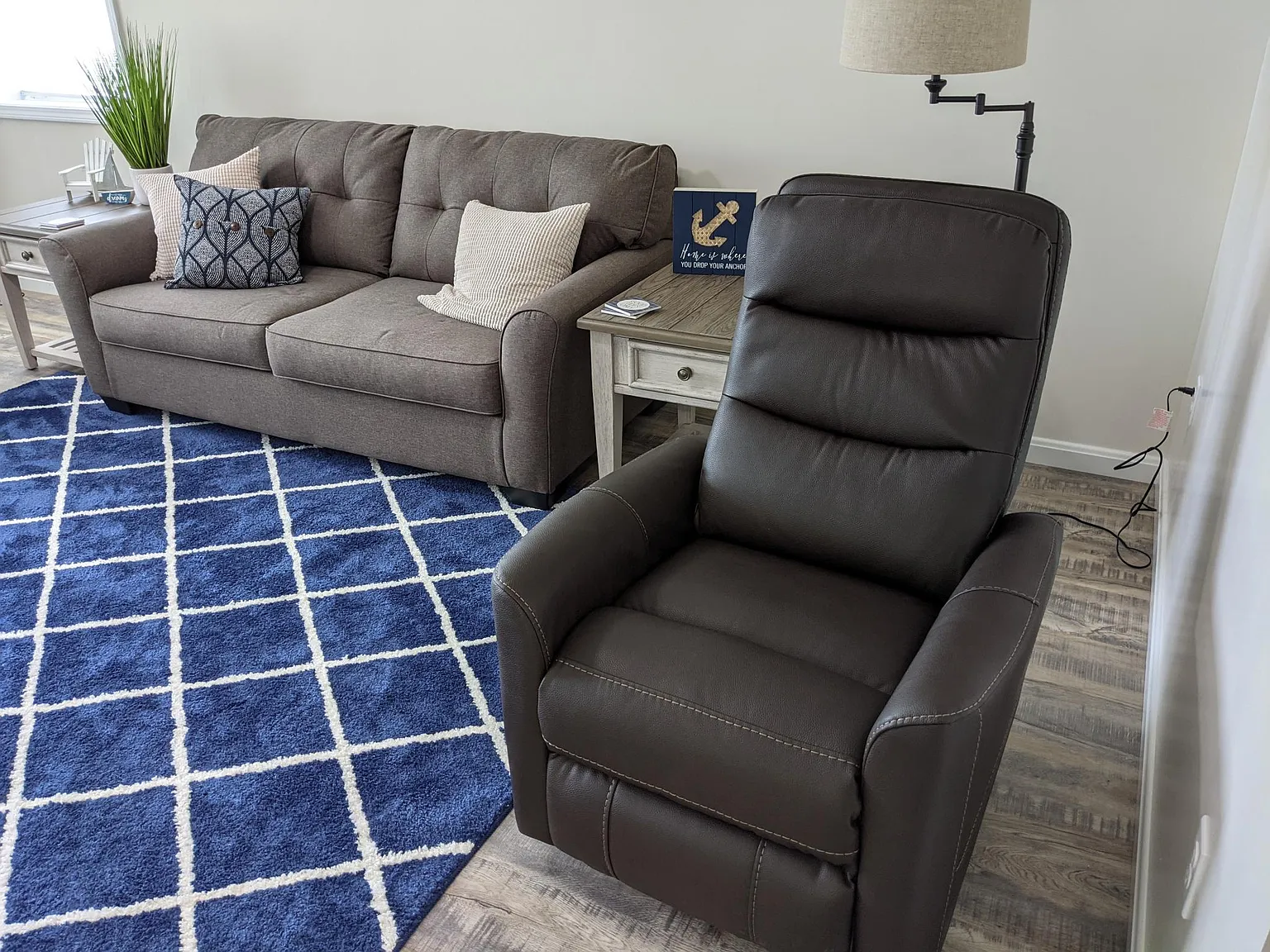 2 bed, 1100 sqft, $1,500 — Photo 3