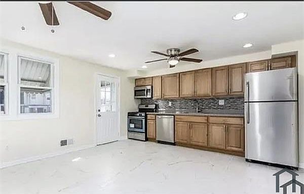 1st image of 2003 Codd Ave