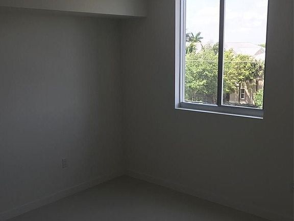 5th image of 7661 NW 107th Ave APT 613