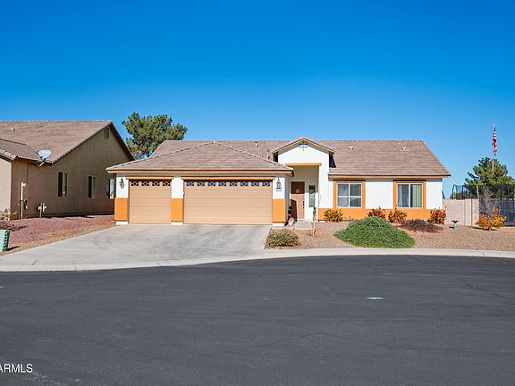 3rd image of 4341 ANGELA Court