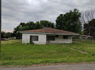 903 S Church St, Poteau, OK 74953