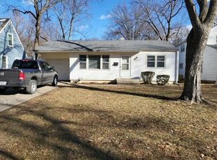 7639 Oak St, Kansas City, MO 64131