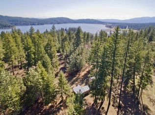 13729 N Hauser Lake Rd, Hauser, ID 83854