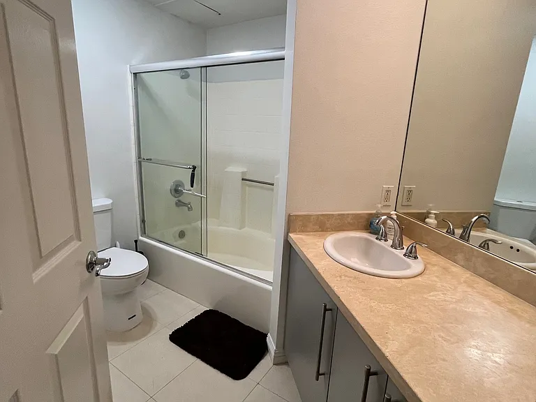 620 S Gramercy Pl — Photo 8