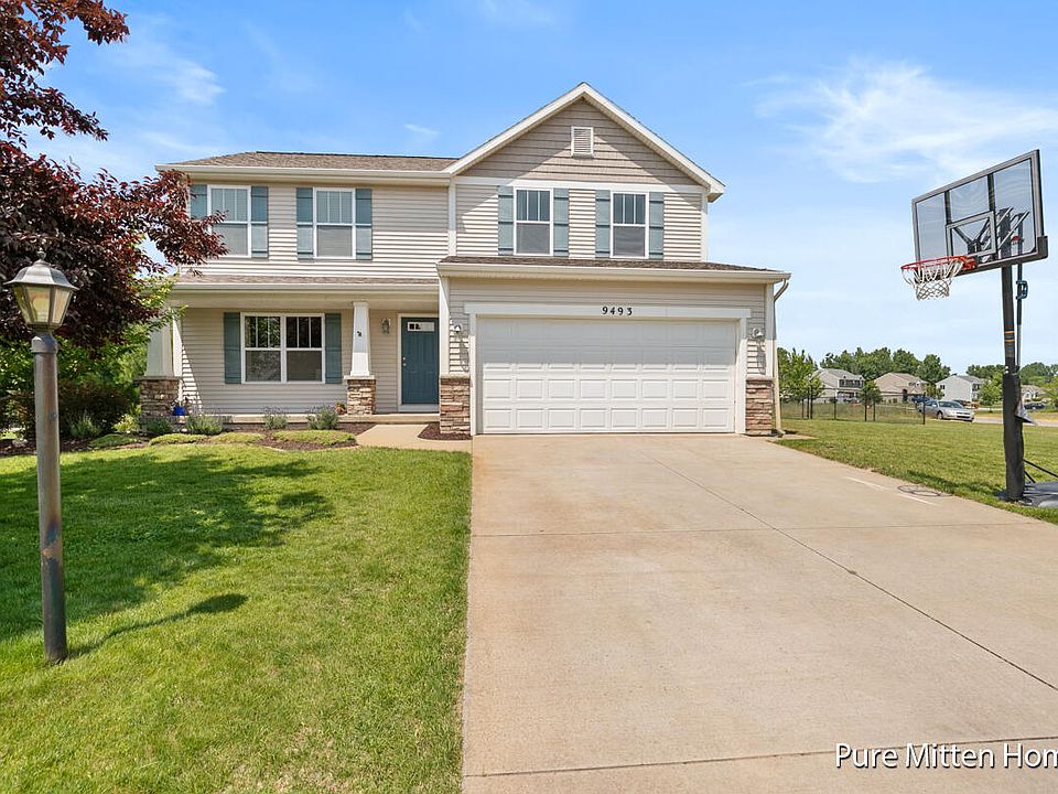 1st image of 9493 Crest Circle Dr NE