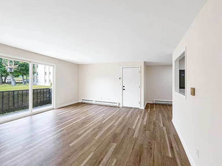 440 North Ave — Photo 13