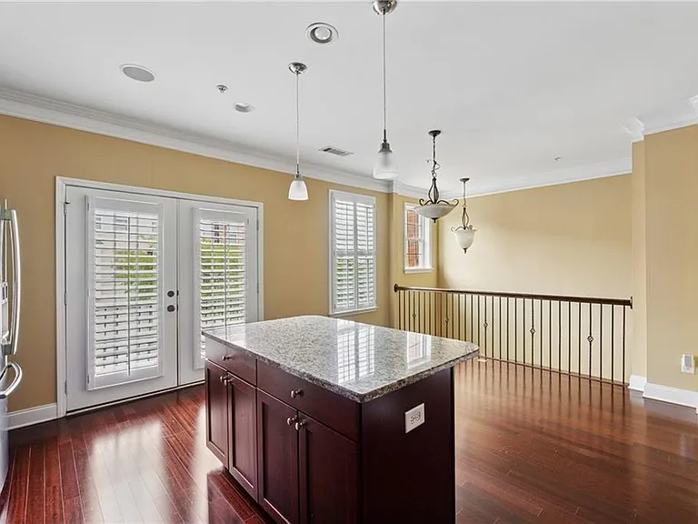 6153 Indian Wood Cir SE — Photo 8
