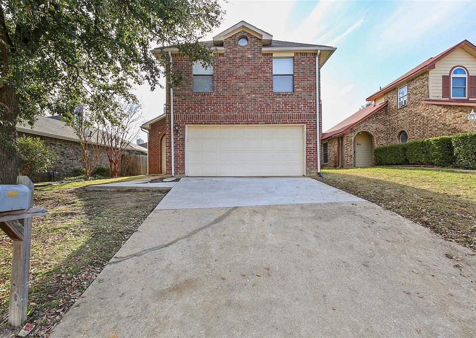 1st image of 5347 Waterford Dr