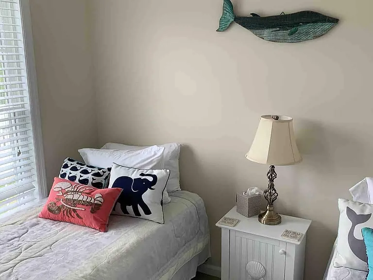 711 Mount Pl — Photo 12