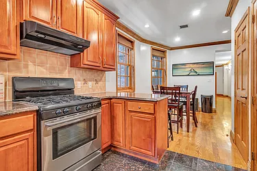 Rented by Avi Nash Associates