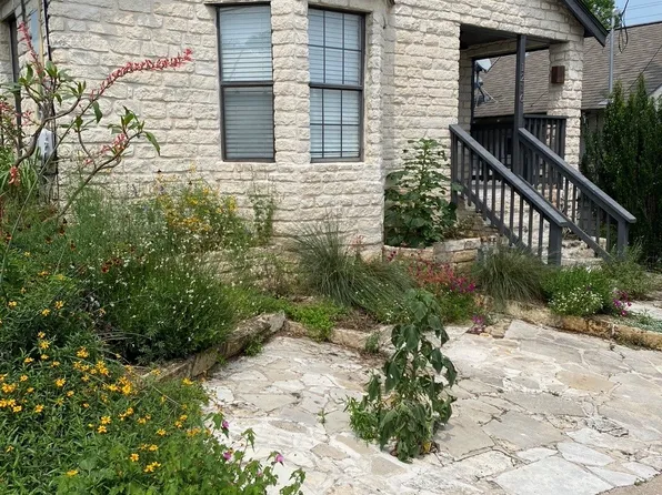 1216 Inks Ave, Austin, TX 78702