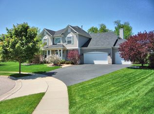 5363 Galloway Dr, Hoffman Estates, IL 60192
