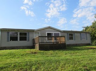 115 N 2nd St, Irvington, KY 40146