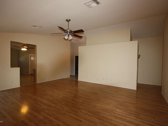 3rd image of 10209 E Calypso Ave